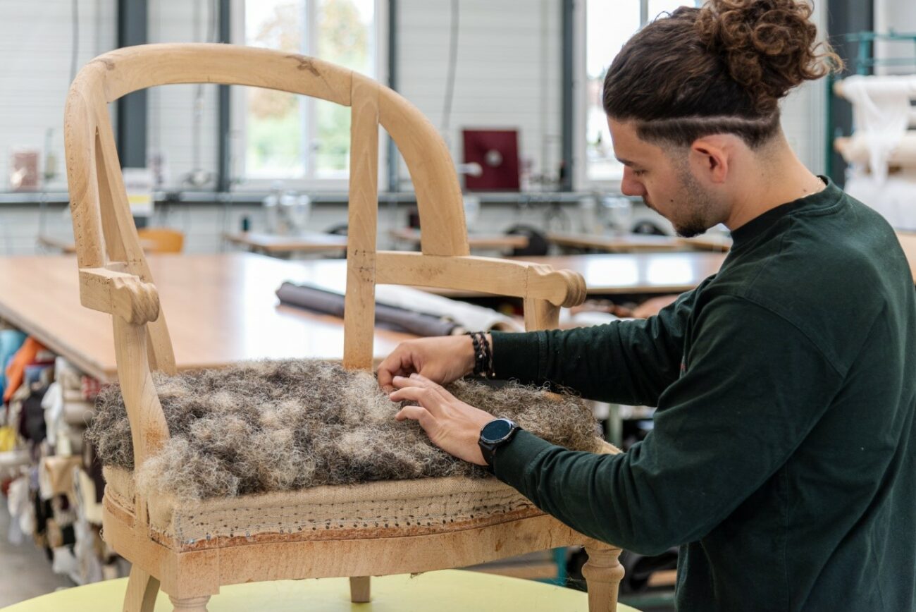 Atelier De Tapisserie 2