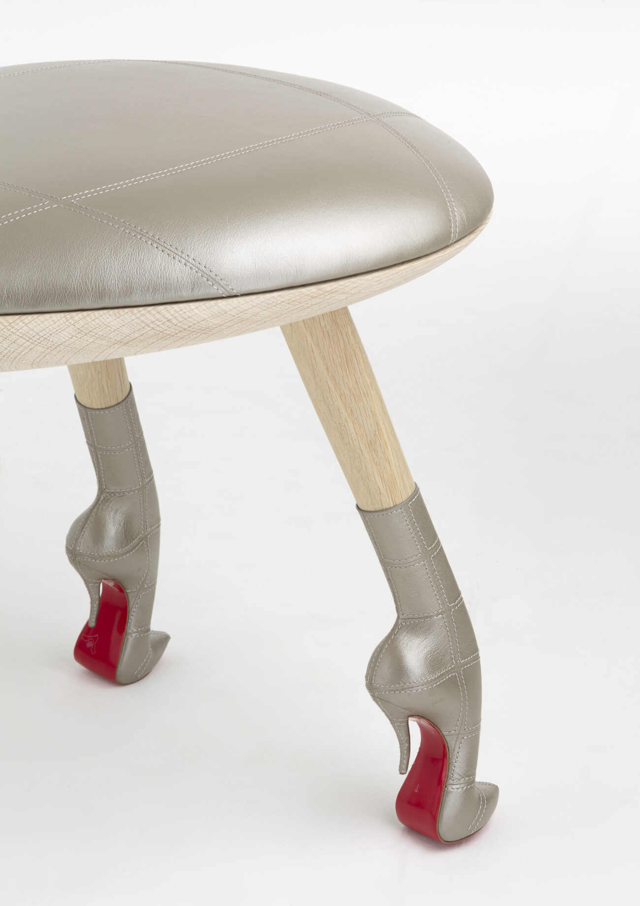 Chaise Metropolissa Pour PYMOxLouboutin