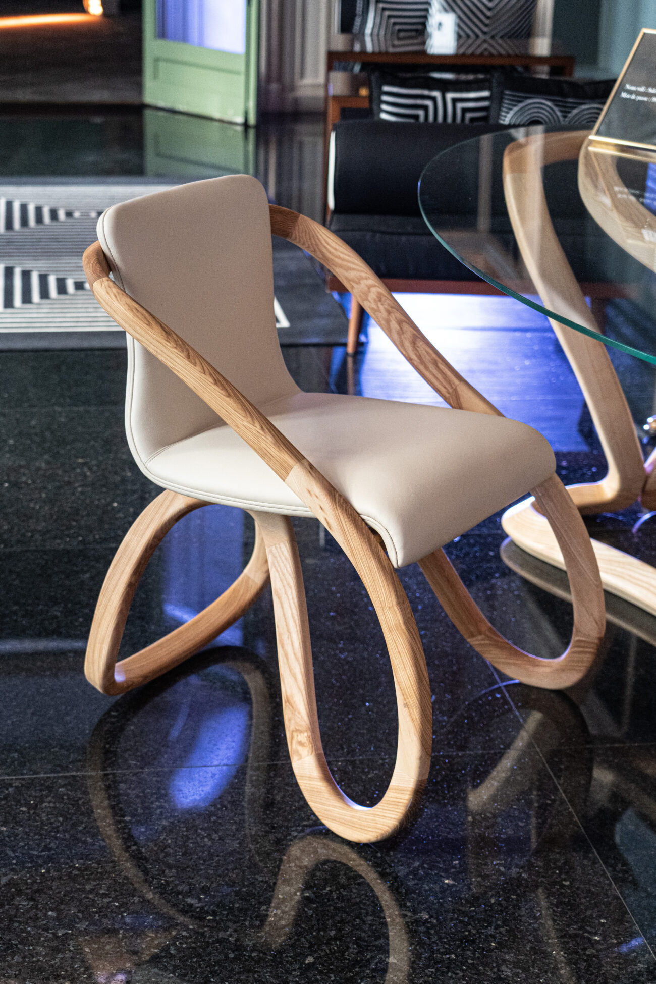 Fauteuil Curve Paul Bruelle Design