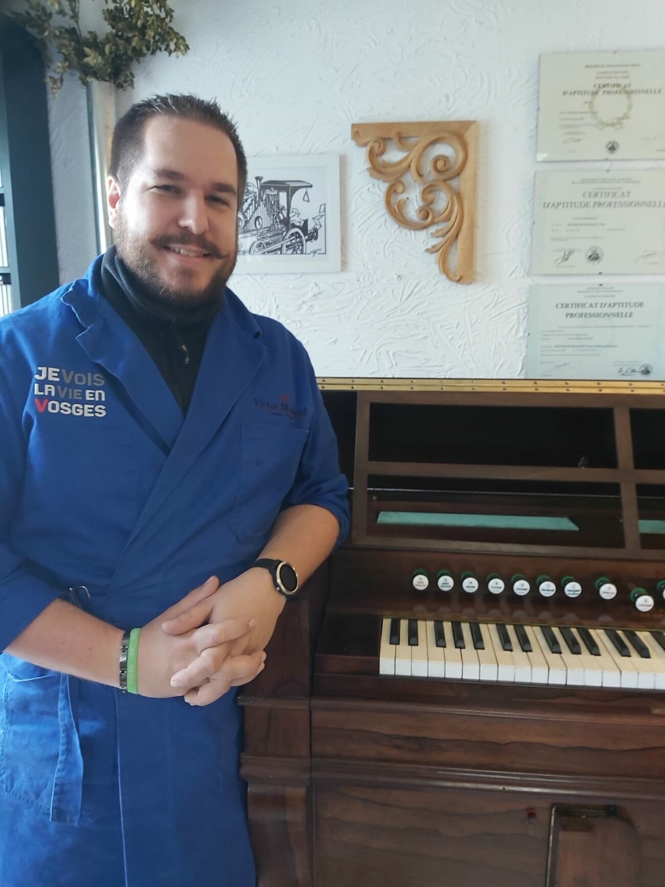 Victor Mangeol